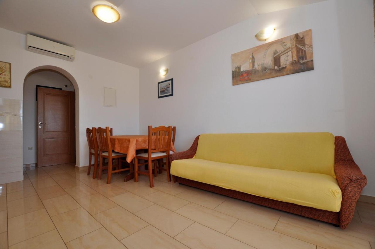 Vila Ana Mirela Slatine Luaran gambar